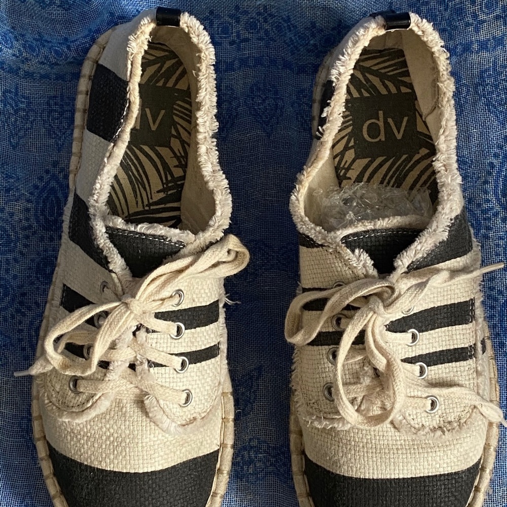 SOLD DV Platform Frayed Striped Espadrille Shoes - Picture 3 of 15
